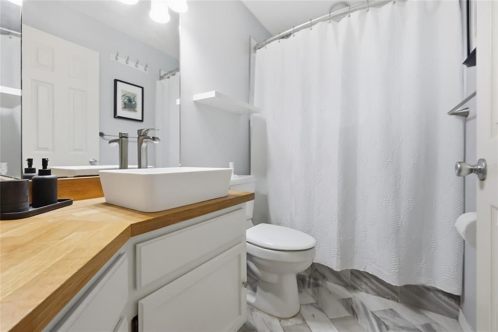 For Sale: $295,000 (3 beds, 2 baths, 1541 Square Feet)