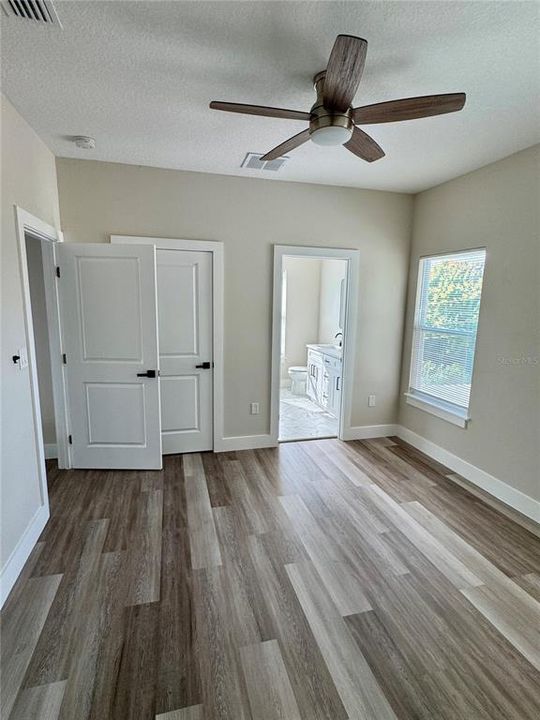 For Rent: $4,300 (4 beds, 3 baths, 2160 Square Feet)