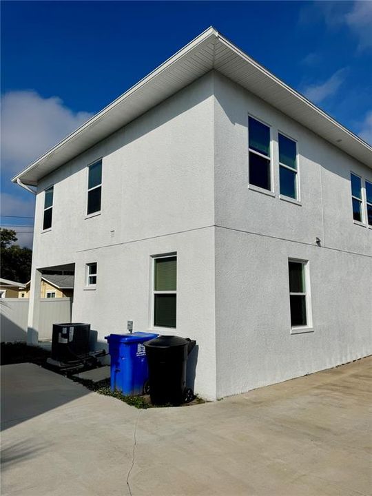 For Rent: $4,300 (4 beds, 3 baths, 2160 Square Feet)