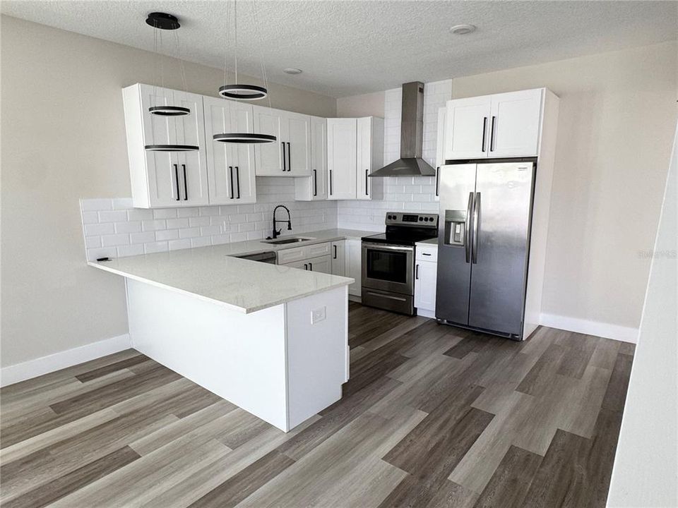 For Rent: $4,300 (4 beds, 3 baths, 2160 Square Feet)