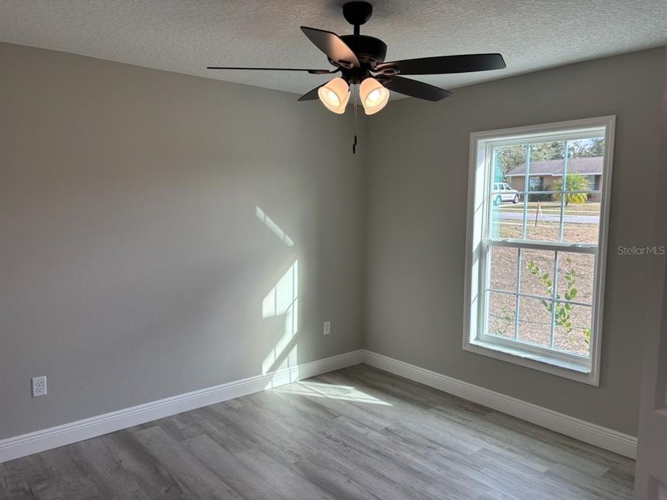 For Sale: $224,900 (3 beds, 2 baths, 1264 Square Feet)