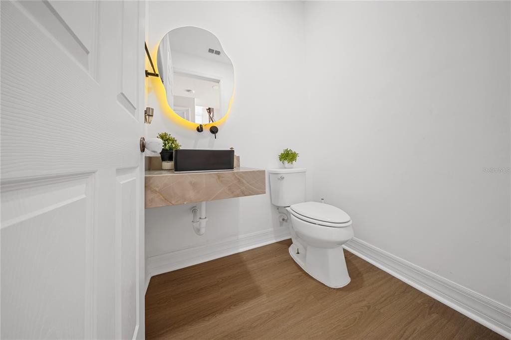 For Sale: $870,000 (4 beds, 2 baths, 2996 Square Feet)