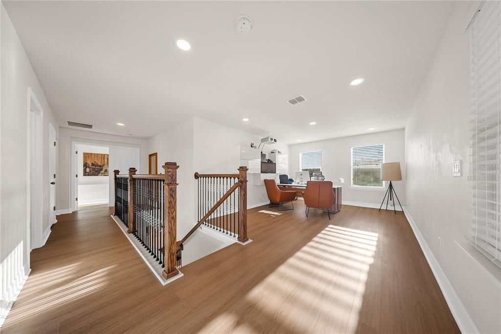 For Sale: $870,000 (4 beds, 2 baths, 2996 Square Feet)