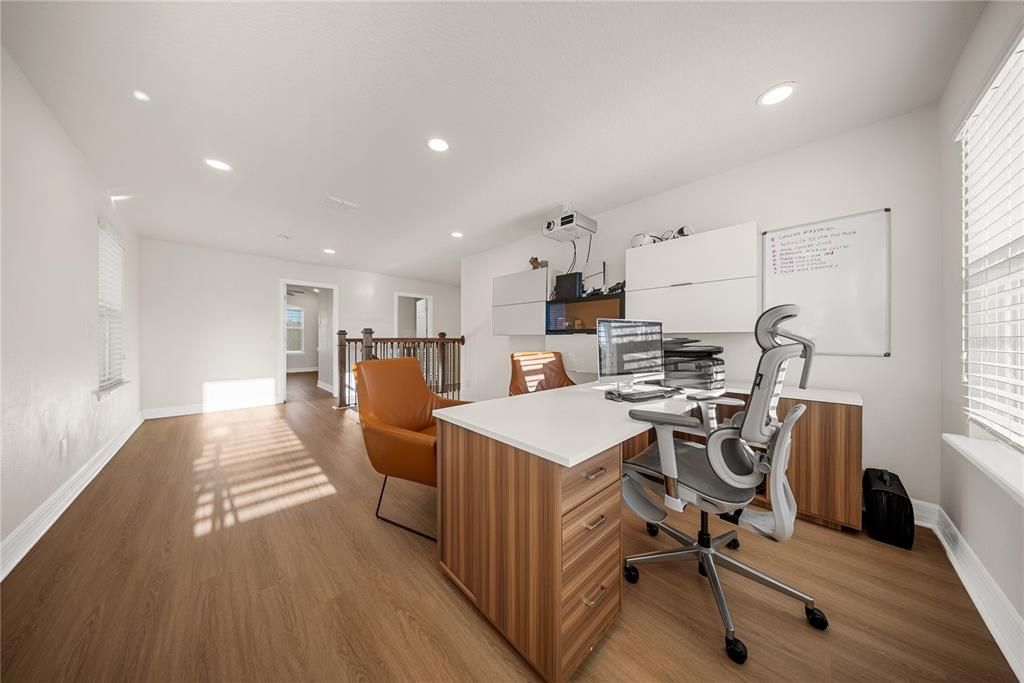 For Sale: $870,000 (4 beds, 2 baths, 2996 Square Feet)