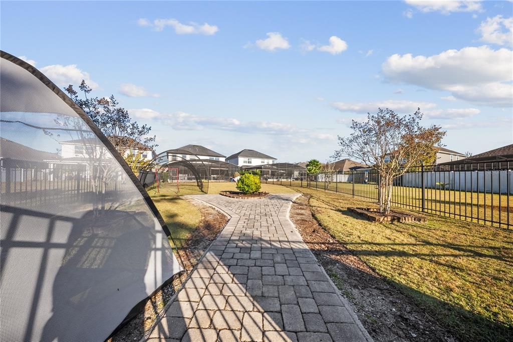 For Sale: $870,000 (4 beds, 2 baths, 2996 Square Feet)