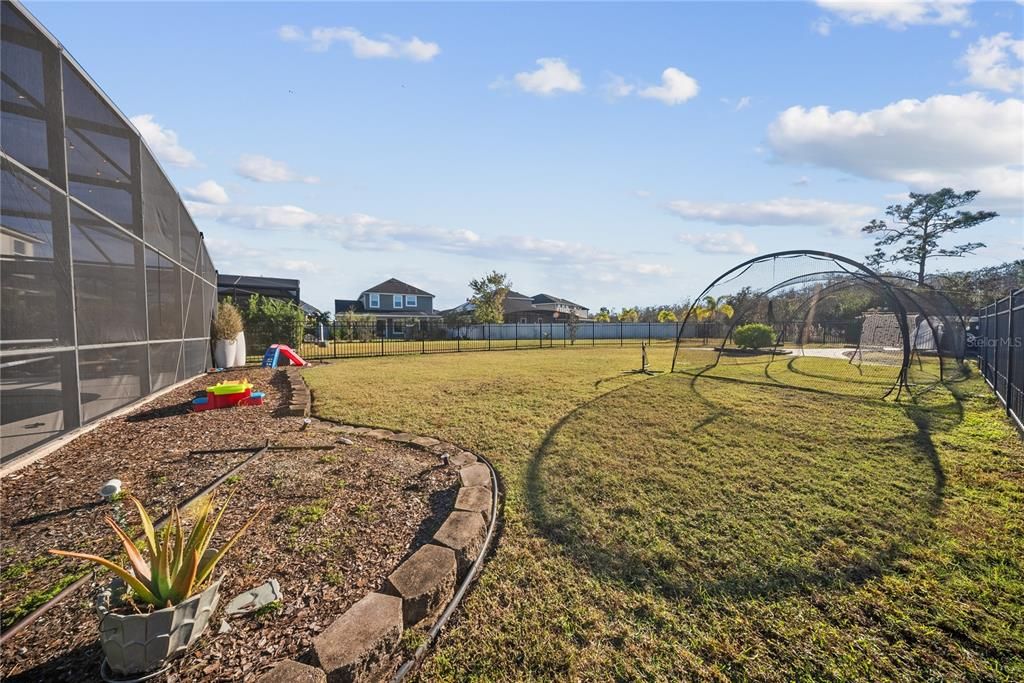 For Sale: $870,000 (4 beds, 2 baths, 2996 Square Feet)