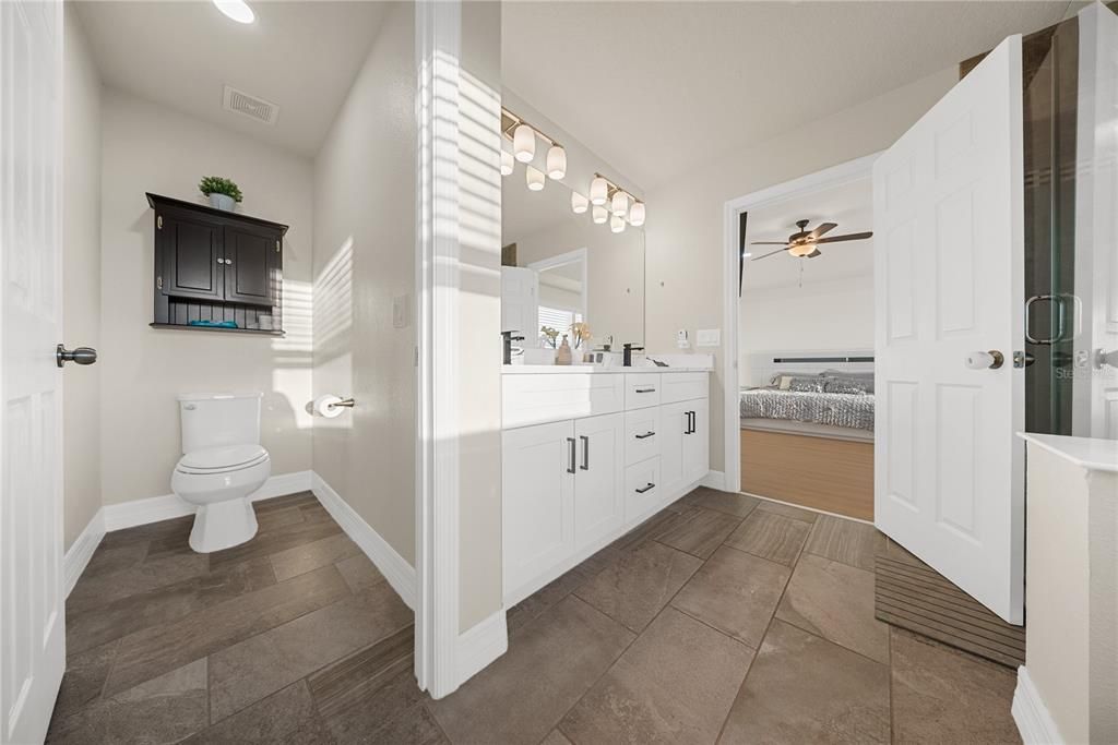 For Sale: $870,000 (4 beds, 2 baths, 2996 Square Feet)