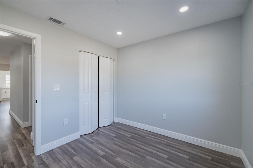 待售: $340,000 (3 贝兹, 2 浴室, 1294 平方英尺)