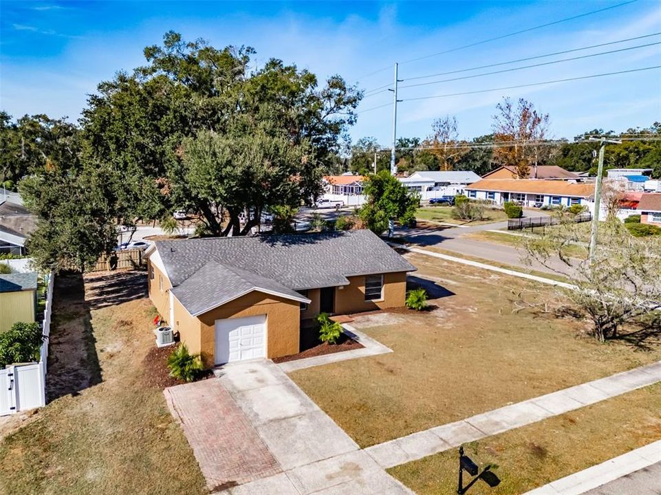 待售: $340,000 (3 贝兹, 2 浴室, 1294 平方英尺)