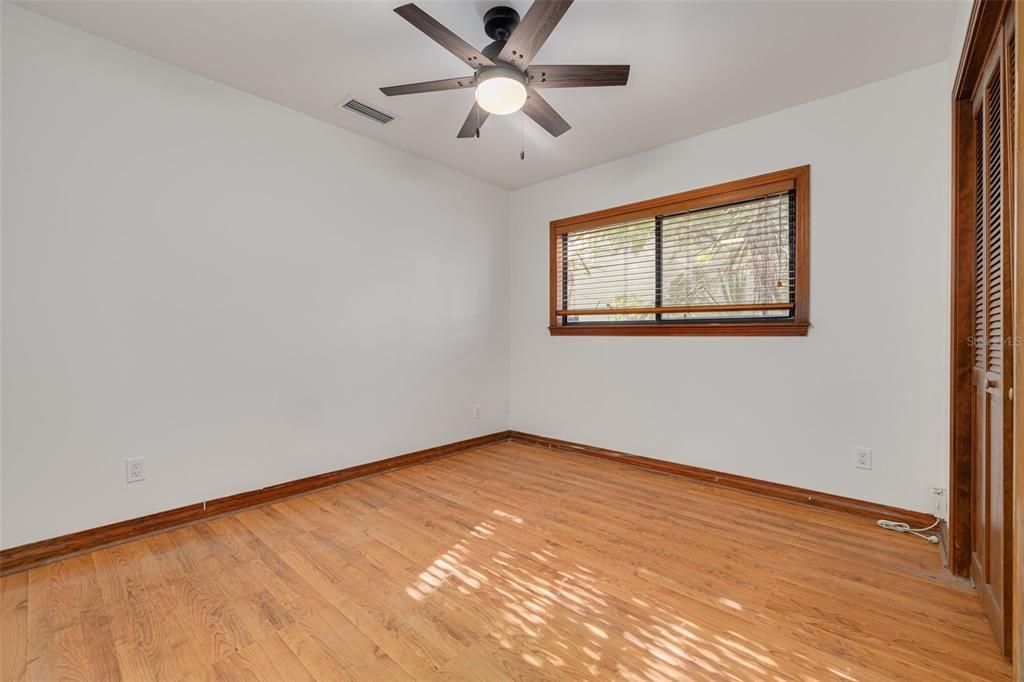 В аренду: $9,950 (5 спален, 3 ванн, 4066 Квадратных фут)