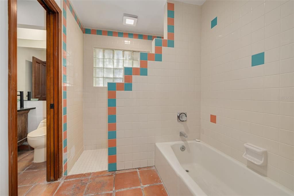 В аренду: $9,950 (5 спален, 3 ванн, 4066 Квадратных фут)