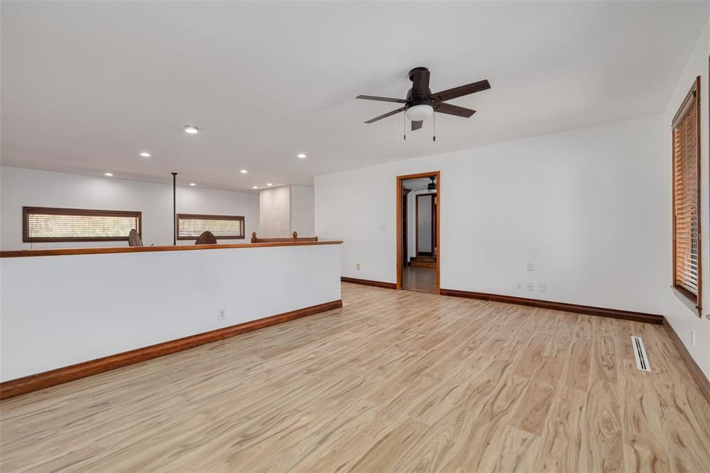 В аренду: $9,950 (5 спален, 3 ванн, 4066 Квадратных фут)