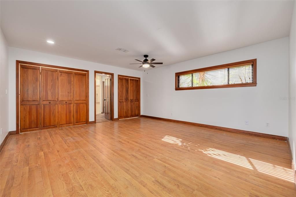 В аренду: $9,950 (5 спален, 3 ванн, 4066 Квадратных фут)