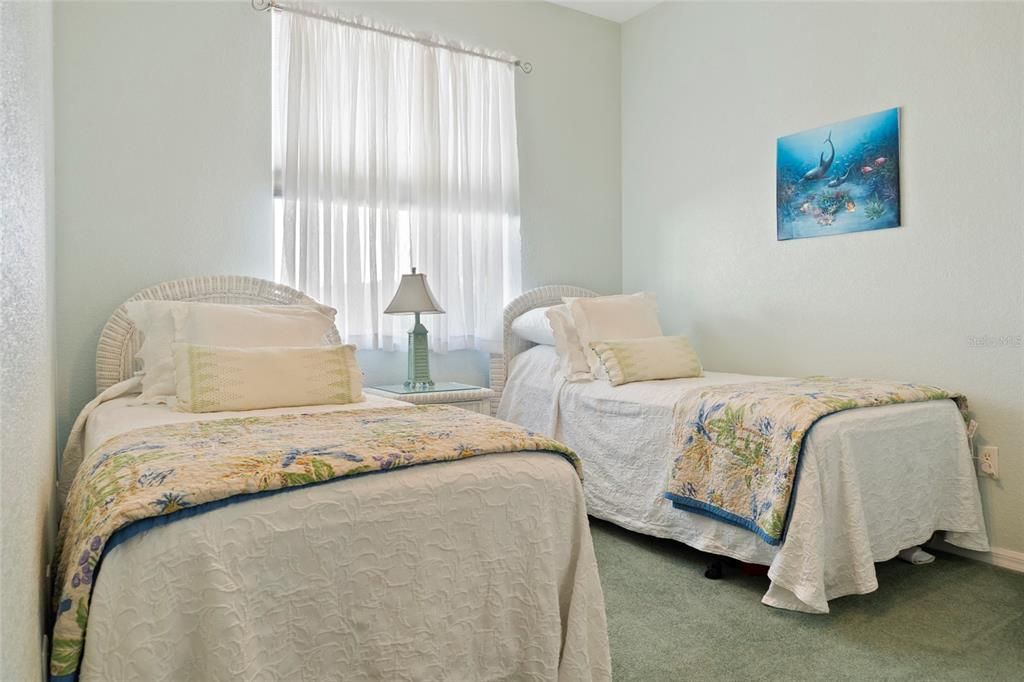 На продажу: $447,500 (3 спален, 2 ванн, 1951 Квадратных фут)