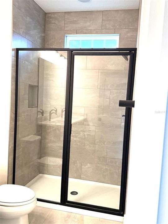 На продажу: $455,840 (3 спален, 2 ванн, 1846 Квадратных фут)