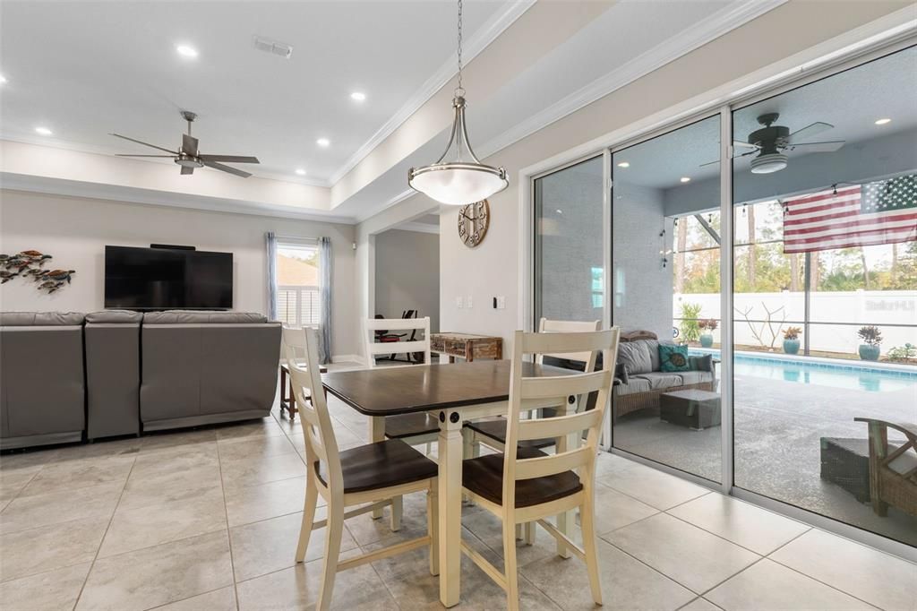 For Sale: $650,000 (4 beds, 3 baths, 2693 Square Feet)