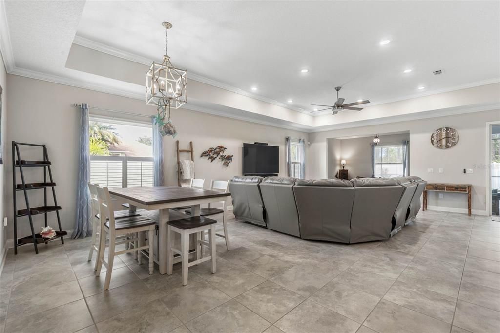 For Sale: $650,000 (4 beds, 3 baths, 2693 Square Feet)