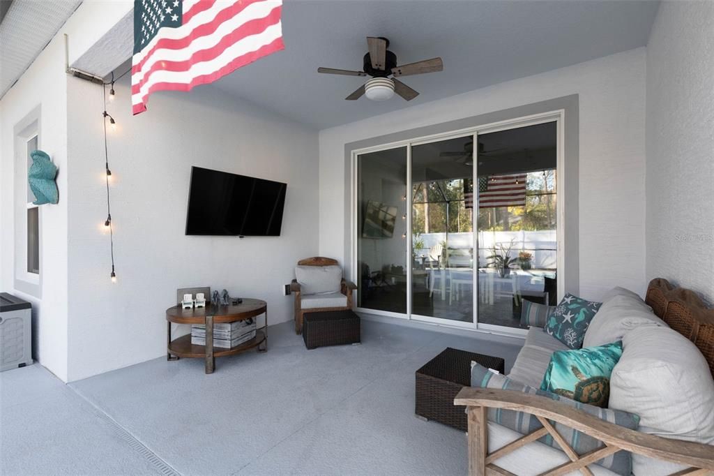 For Sale: $650,000 (4 beds, 3 baths, 2693 Square Feet)