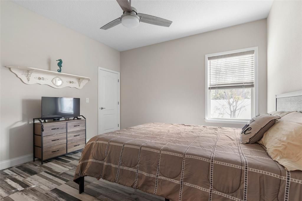 For Sale: $650,000 (4 beds, 3 baths, 2693 Square Feet)