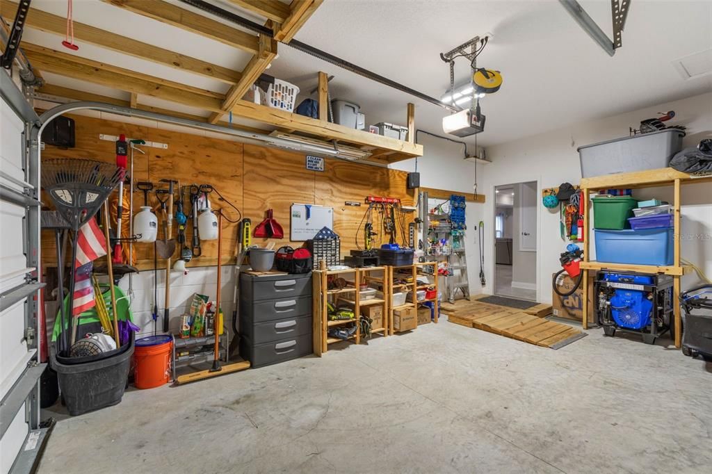 For Sale: $650,000 (4 beds, 3 baths, 2693 Square Feet)