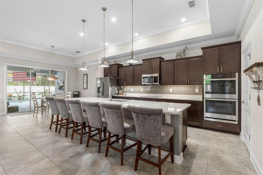 For Sale: $650,000 (4 beds, 3 baths, 2693 Square Feet)