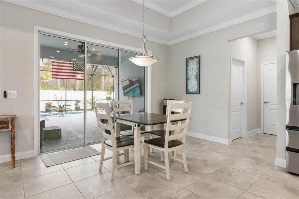 For Sale: $650,000 (4 beds, 3 baths, 2693 Square Feet)