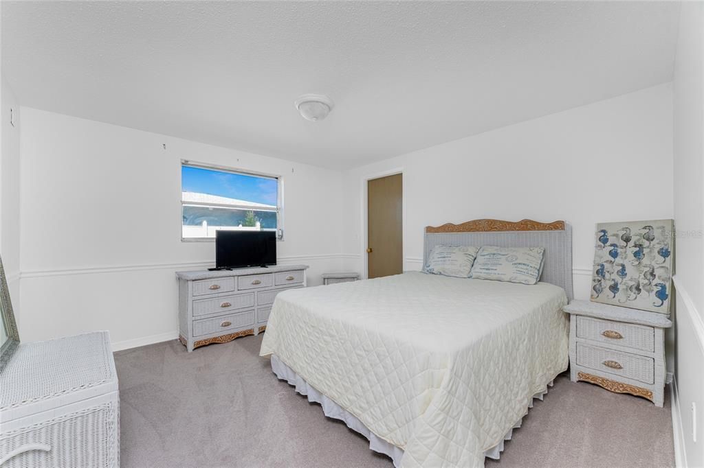 待售: $209,900 (3 贝兹, 2 浴室, 1539 平方英尺)