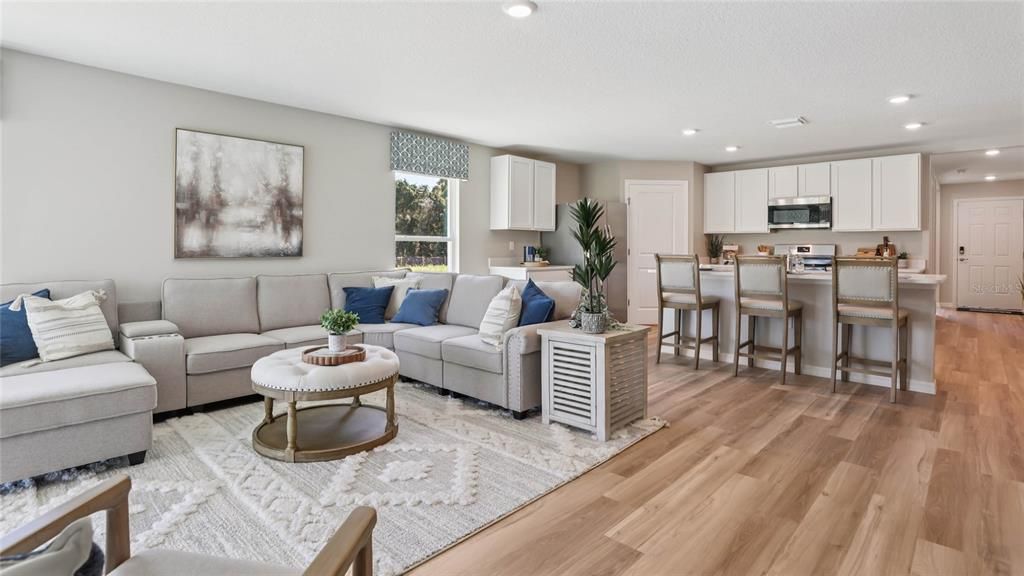 For Sale: $318,990 (5 beds, 3 baths, 2077 Square Feet)