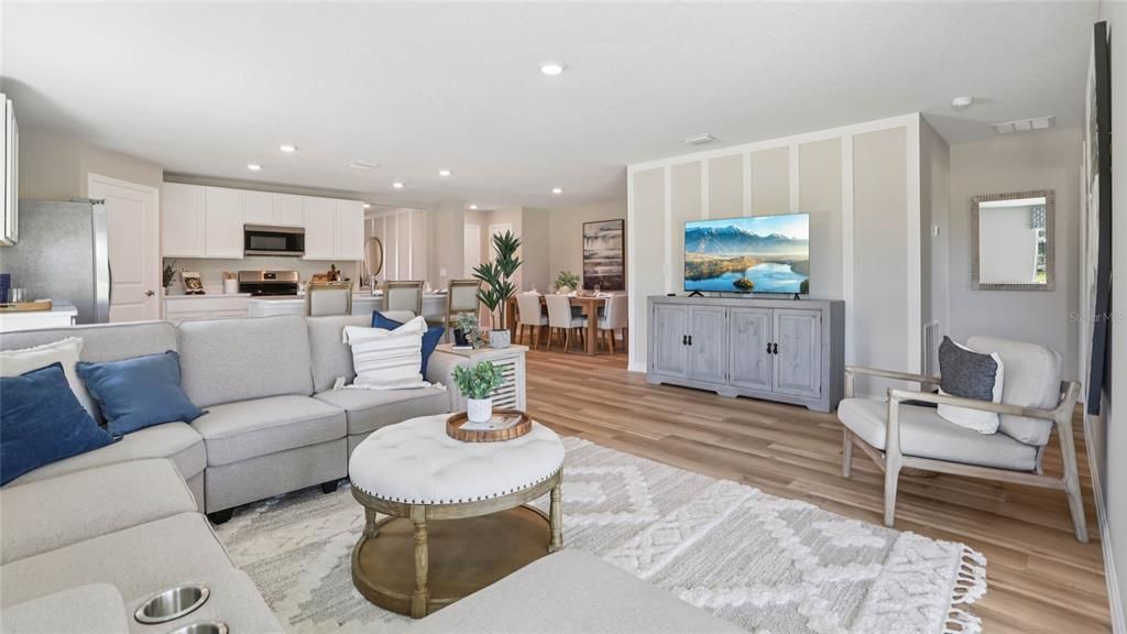 For Sale: $318,990 (5 beds, 3 baths, 2077 Square Feet)