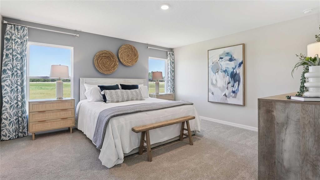 For Sale: $318,990 (5 beds, 3 baths, 2077 Square Feet)