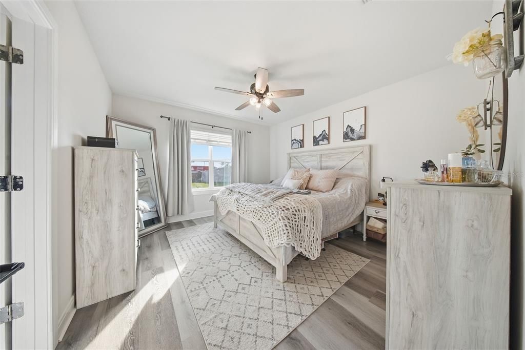 En Venta: $350,000 (4 camas, 2 baños, 1580 Pies cuadrados)