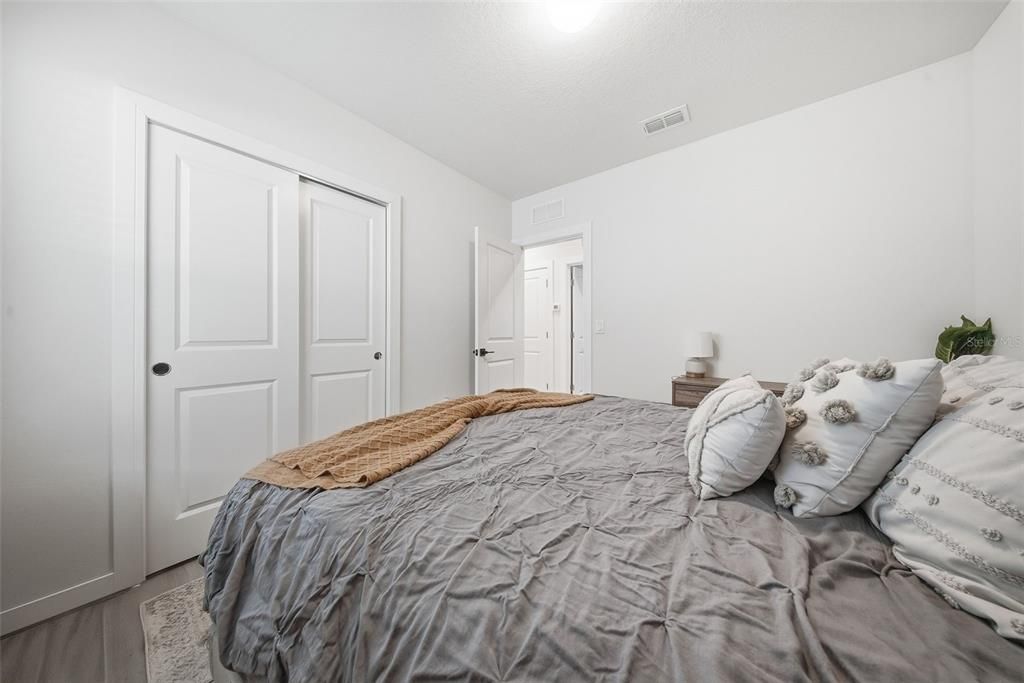 En Venta: $350,000 (4 camas, 2 baños, 1580 Pies cuadrados)