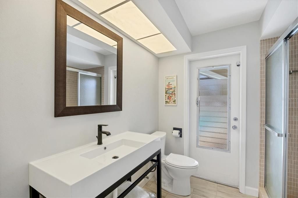 For Sale: $1,500,000 (3 beds, 3 baths, 1817 Square Feet)