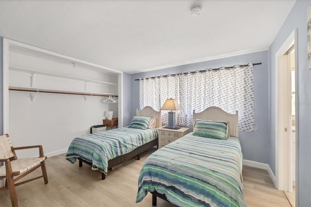 For Sale: $1,500,000 (3 beds, 3 baths, 1817 Square Feet)