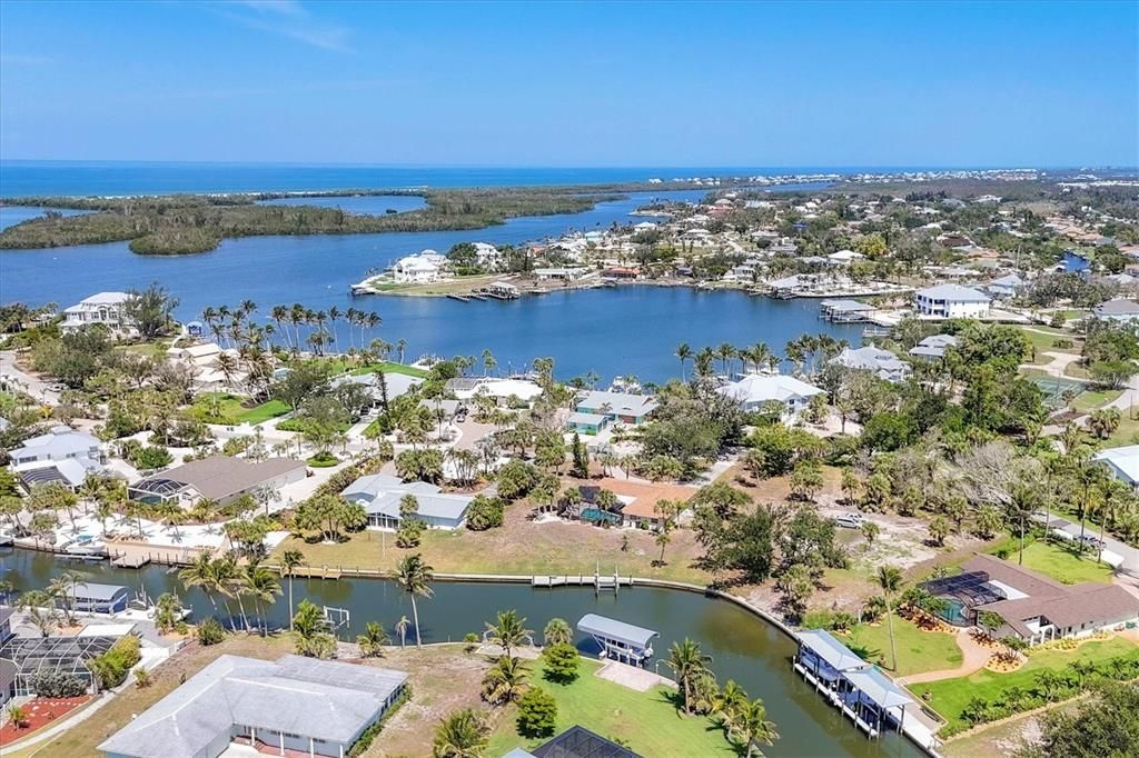 For Sale: $1,500,000 (3 beds, 3 baths, 1817 Square Feet)