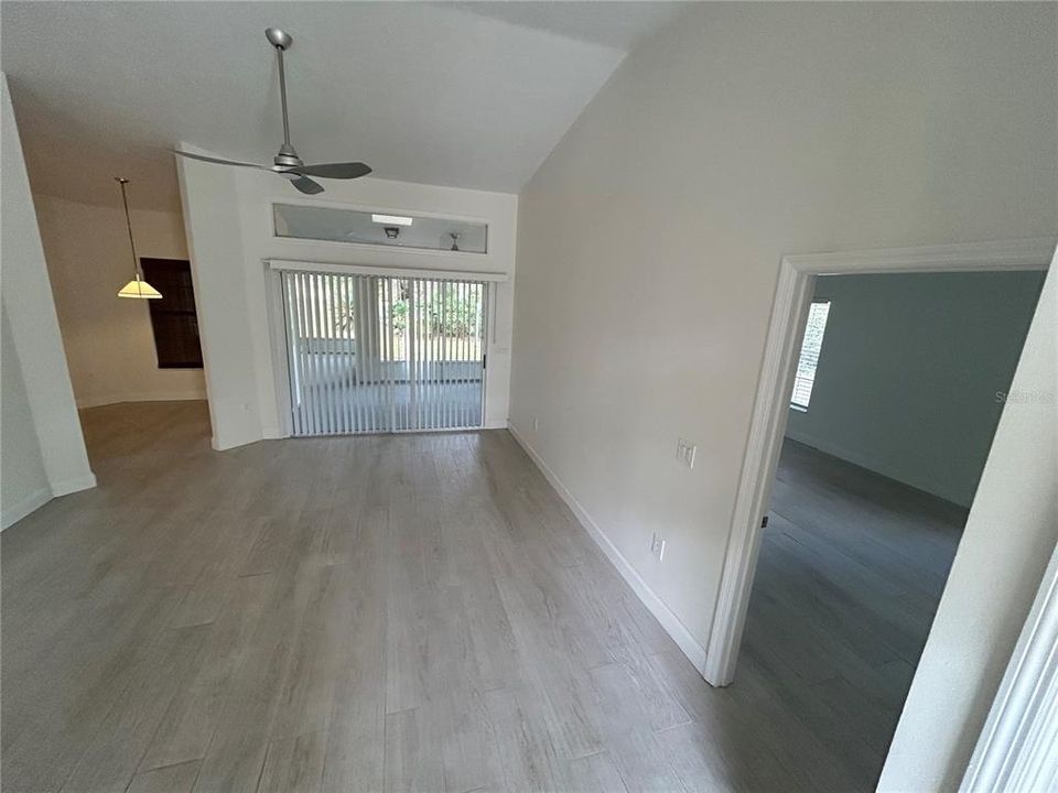 For Rent: $2,300 (3 beds, 2 baths, 2126 Square Feet)