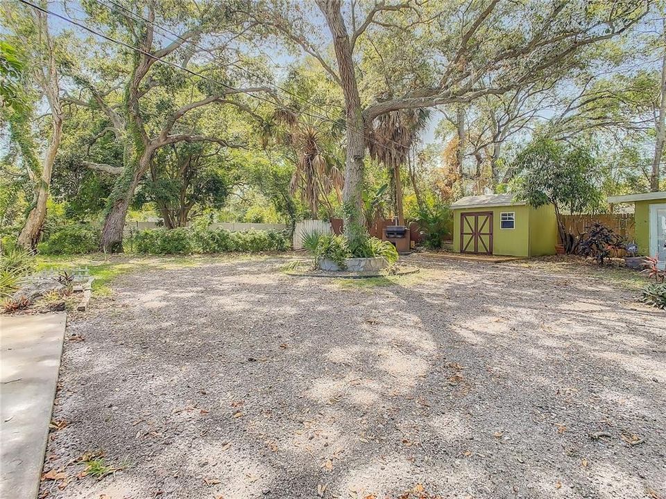 For Rent: $2,850 (3 beds, 1 baths, 1361 Square Feet)