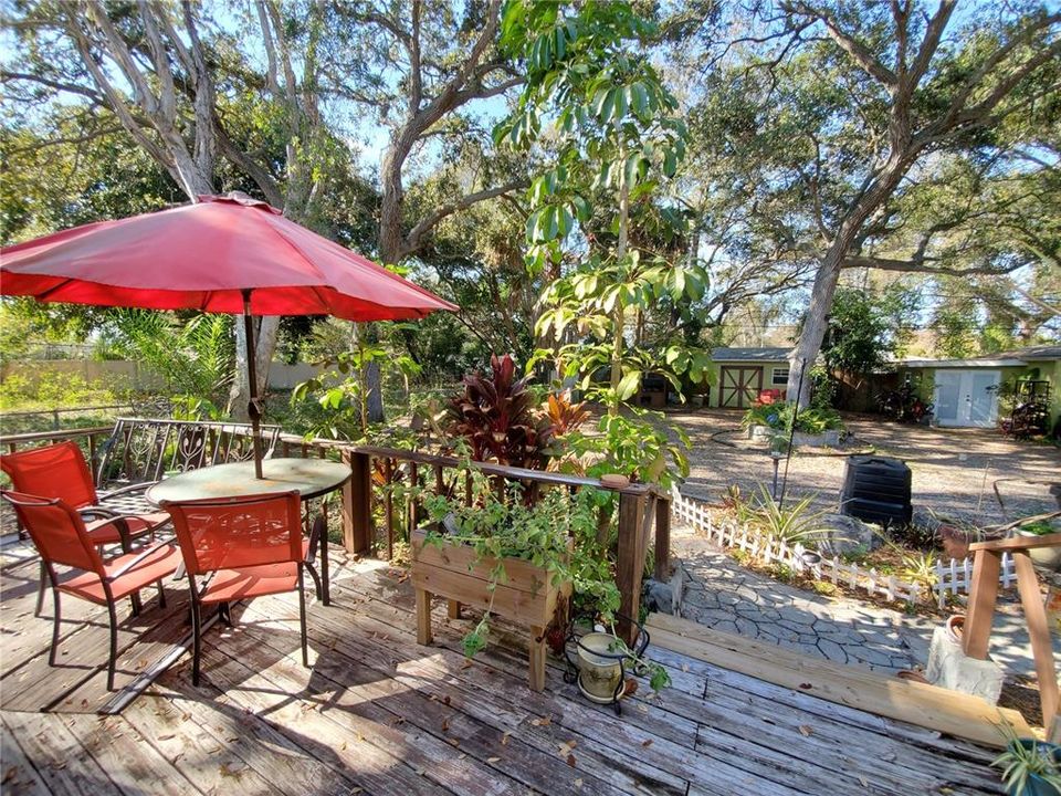 For Rent: $2,850 (3 beds, 1 baths, 1361 Square Feet)