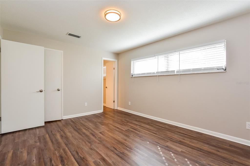 For Rent: $2,665 (5 beds, 3 baths, 2047 Square Feet)