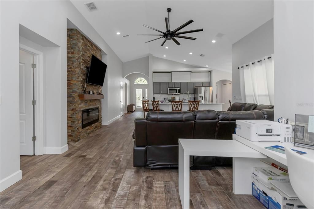 For Sale: $620,000 (3 beds, 2 baths, 1765 Square Feet)