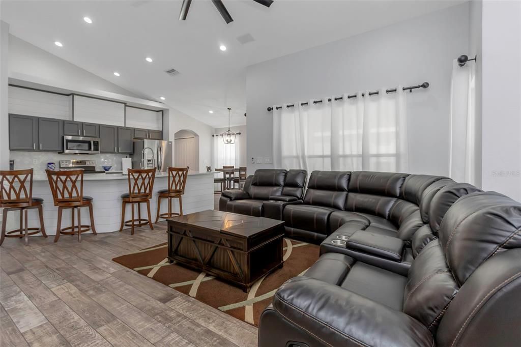 For Sale: $620,000 (3 beds, 2 baths, 1765 Square Feet)