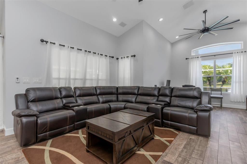 For Sale: $620,000 (3 beds, 2 baths, 1765 Square Feet)