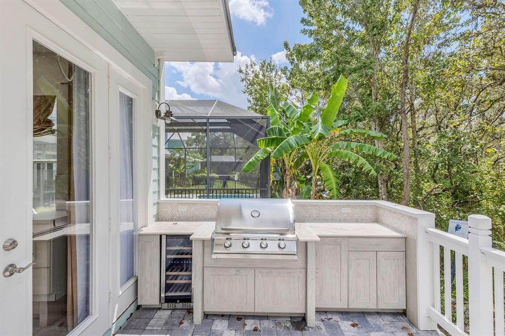 For Sale: $925,900 (5 beds, 4 baths, 3556 Square Feet)