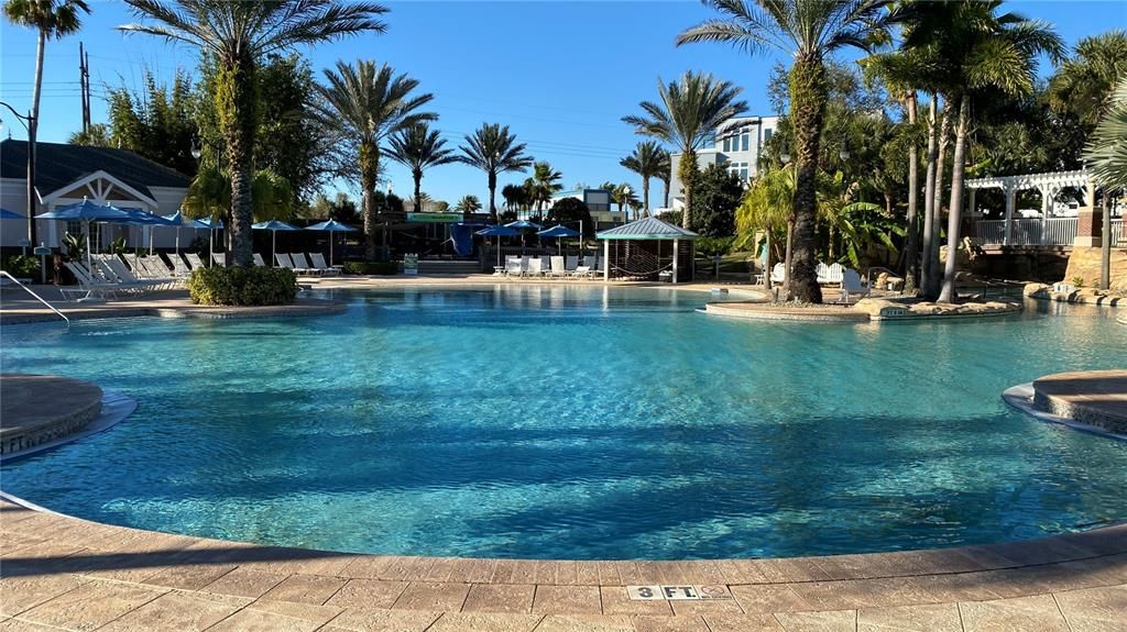 For Sale: $925,900 (5 beds, 4 baths, 3556 Square Feet)