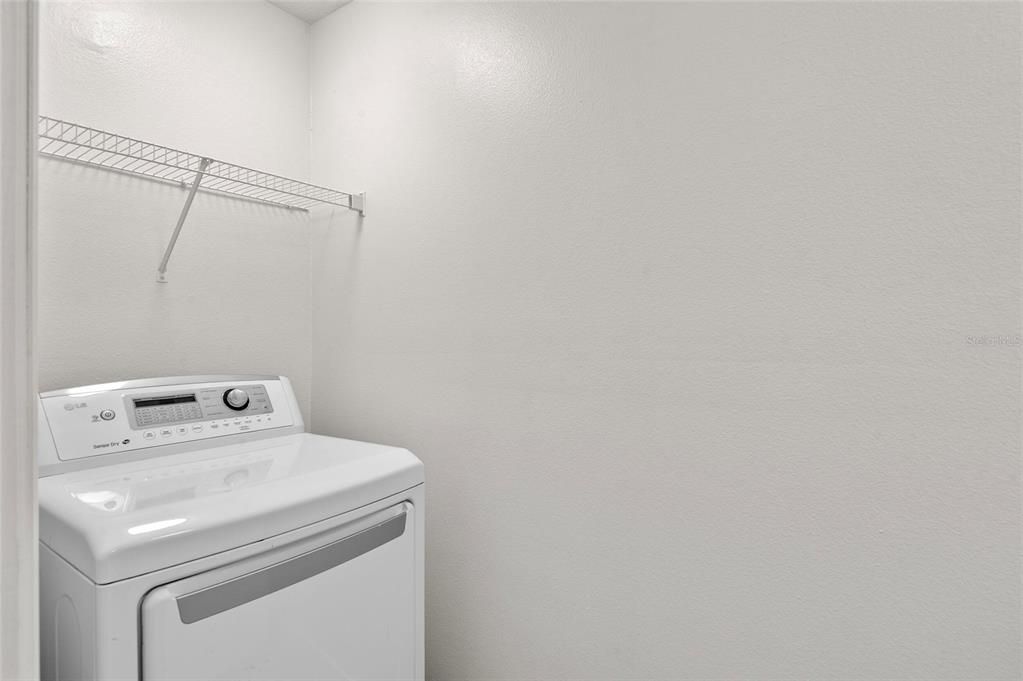 En Venta: $449,000 (3 camas, 2 baños, 1686 Pies cuadrados)