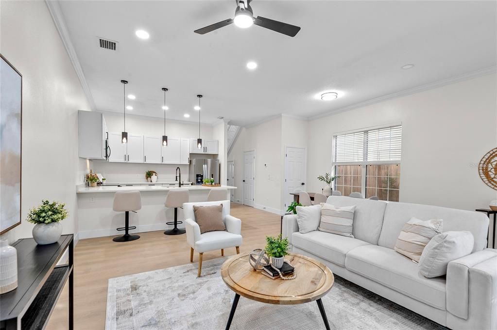 En Venta: $449,000 (3 camas, 2 baños, 1686 Pies cuadrados)