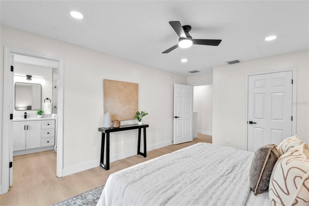 En Venta: $449,000 (3 camas, 2 baños, 1686 Pies cuadrados)