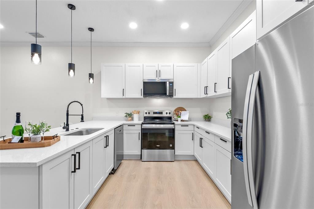 En Venta: $449,000 (3 camas, 2 baños, 1686 Pies cuadrados)