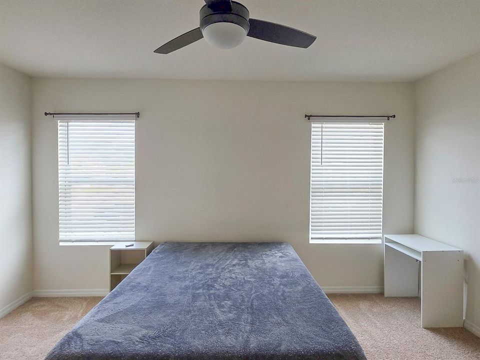 En Venta: $279,900 (3 camas, 2 baños, 1624 Pies cuadrados)