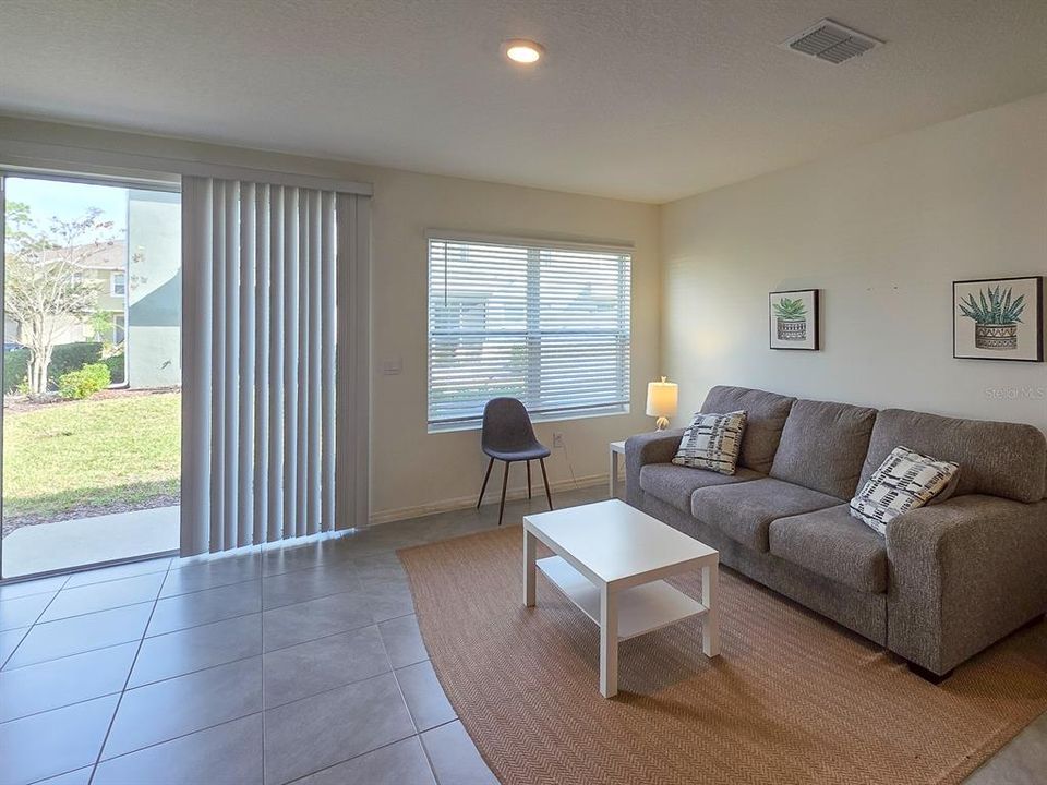 En Venta: $279,900 (3 camas, 2 baños, 1624 Pies cuadrados)